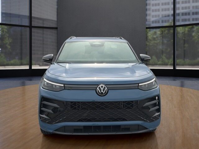 2025 Volkswagen Tiguan SE R-Line Black San Juan TX