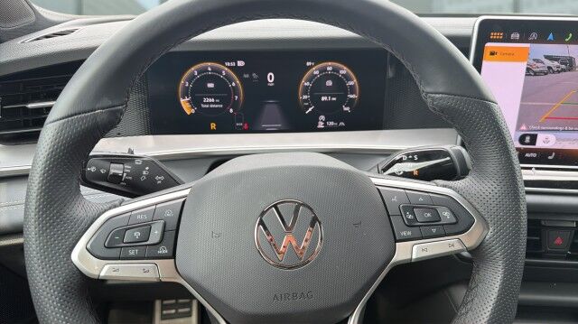 2025 Volkswagen Tiguan SE R-Line Black San Juan TX