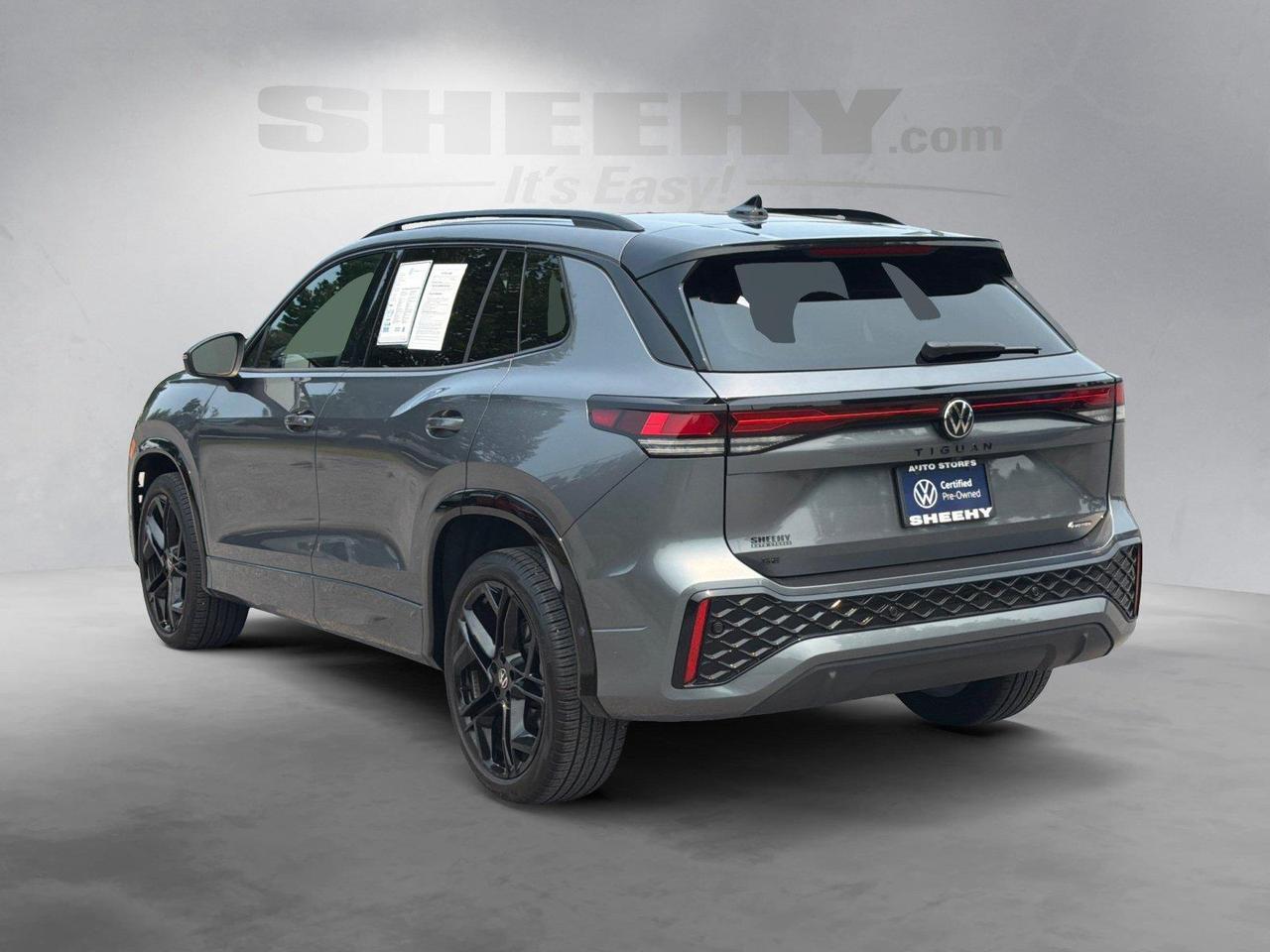 2025 Volkswagen Tiguan SE R-Line Black Hagerstown MD