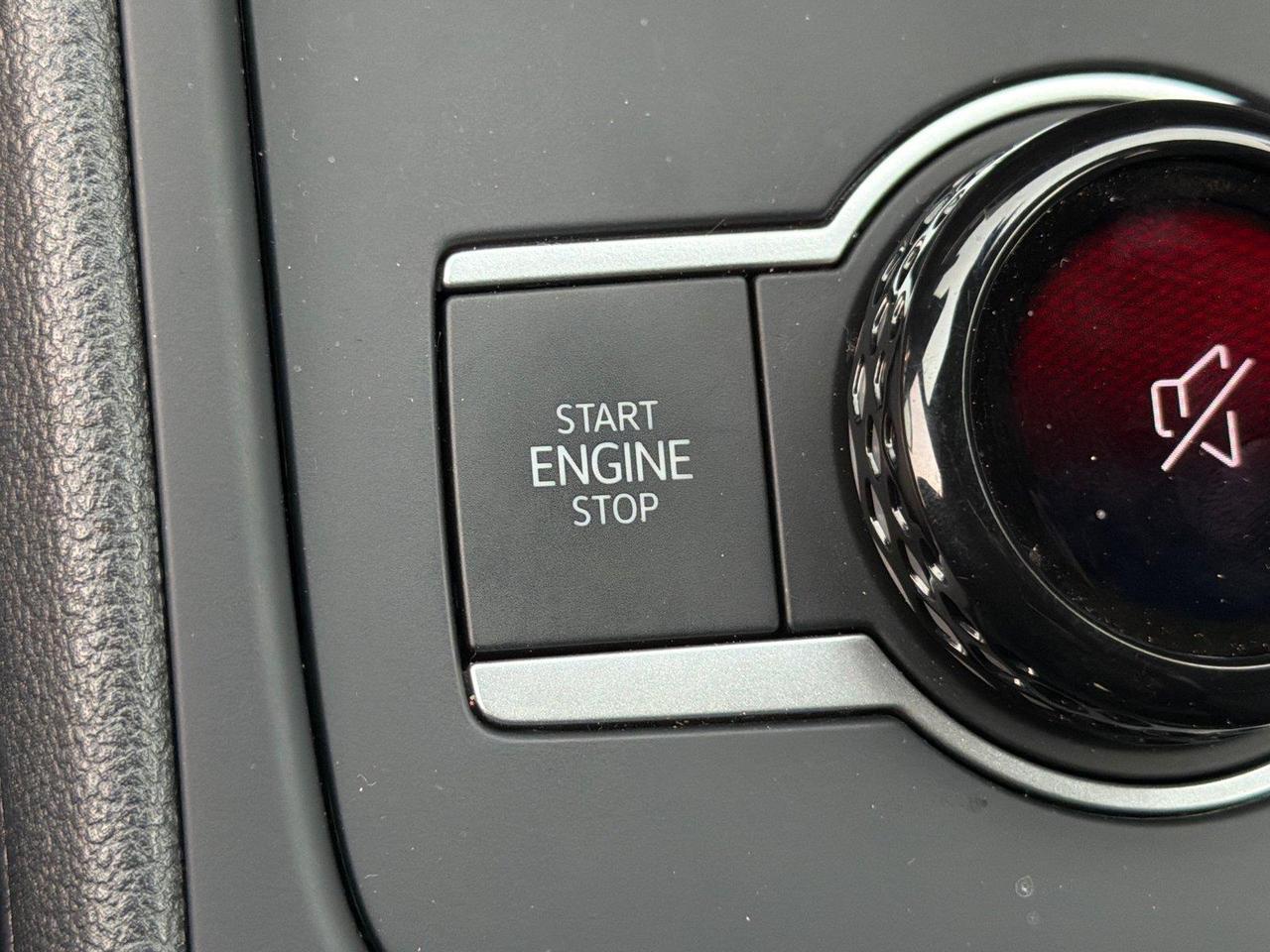 2025 Volkswagen Tiguan SE R-Line Black Hagerstown MD