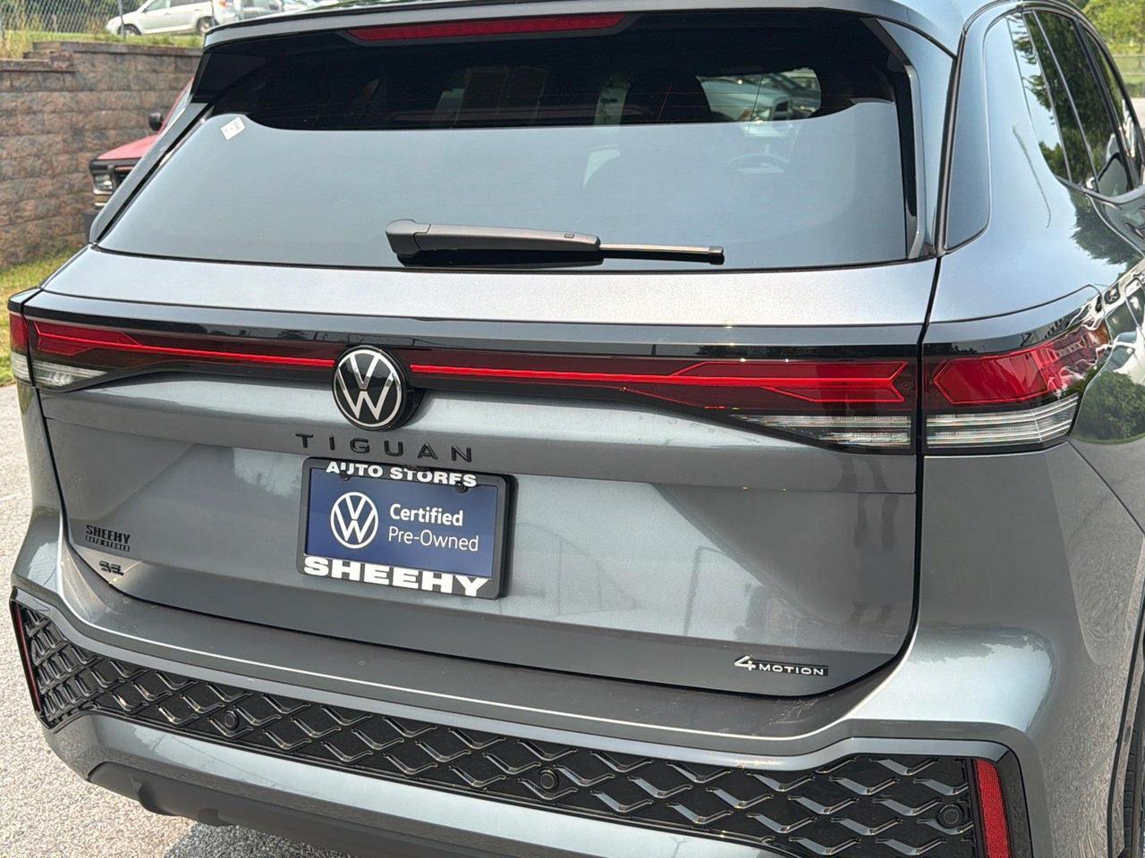 2025 Volkswagen Tiguan SE R-Line Black Hagerstown MD