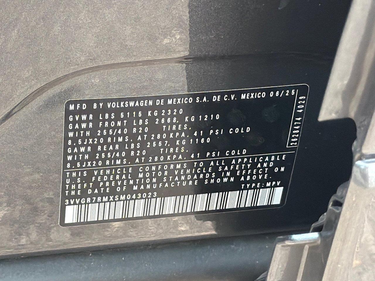 2025 Volkswagen Tiguan SE R-Line Black Hagerstown MD