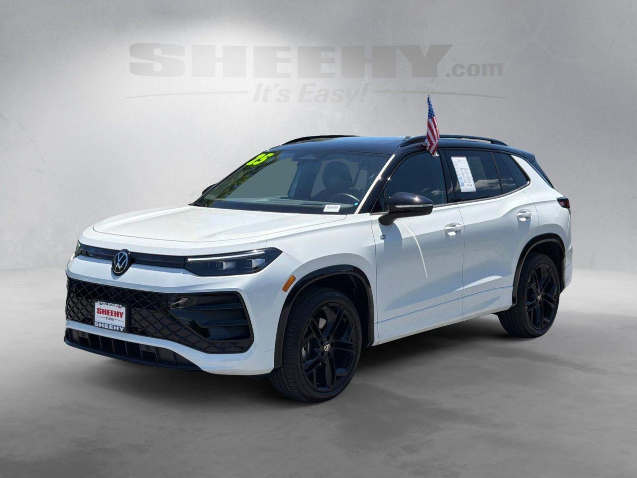 2025 Volkswagen Tiguan SE R-Line Black Hagerstown MD