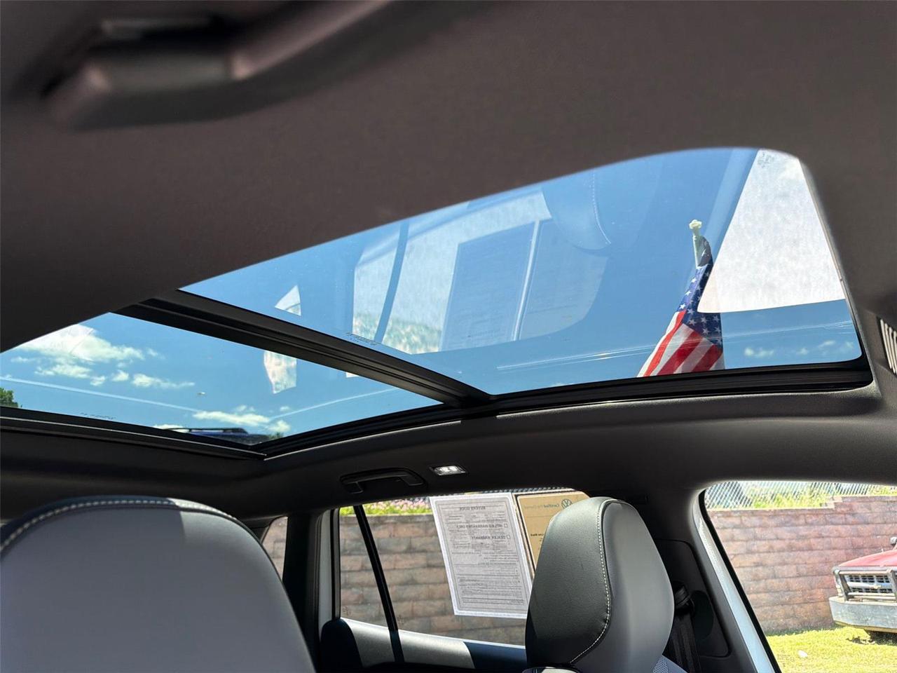 2025 Volkswagen Tiguan SE R-Line Black Hagerstown MD
