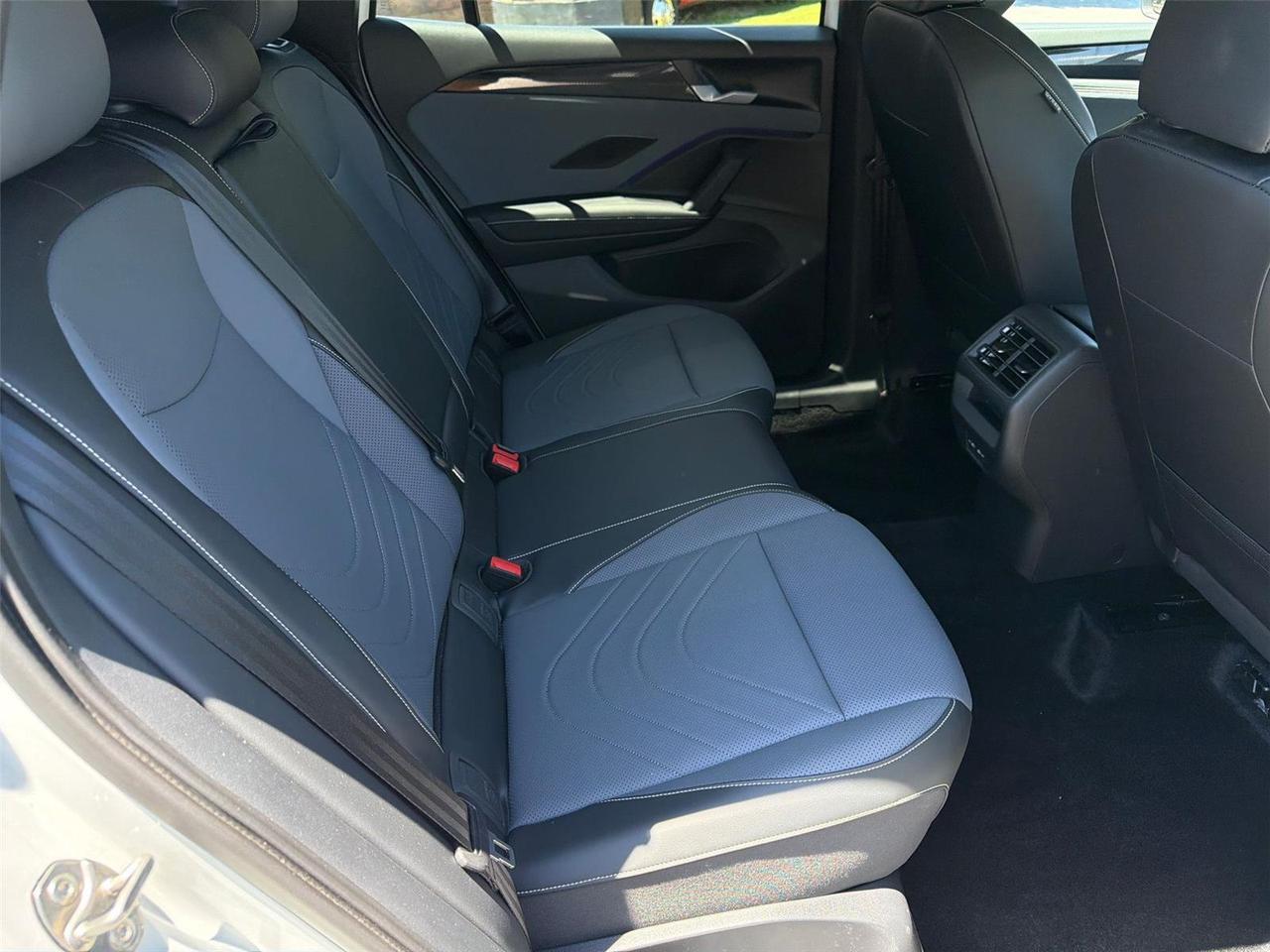 2025 Volkswagen Tiguan SE R-Line Black Hagerstown MD