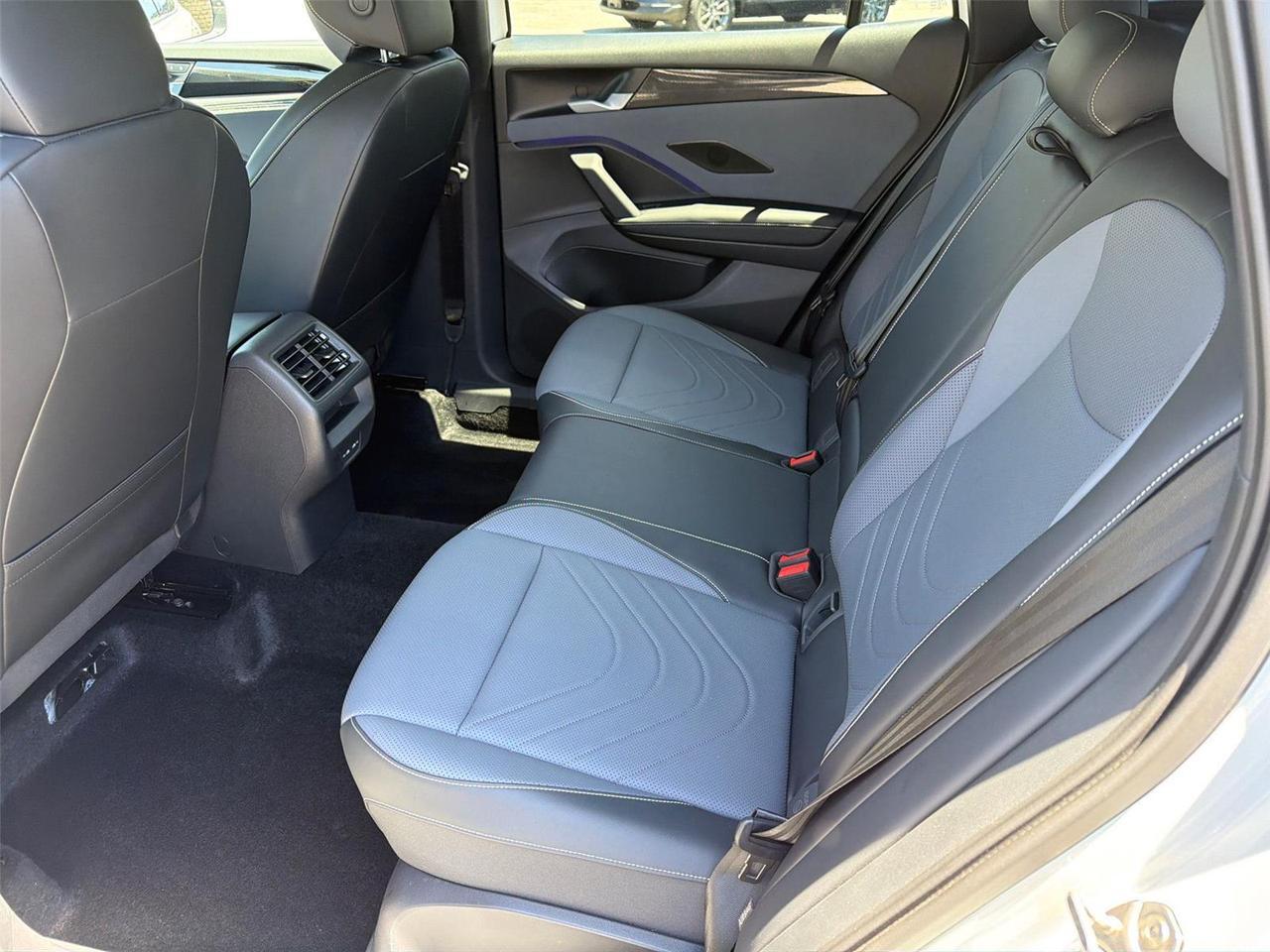2025 Volkswagen Tiguan SE R-Line Black Hagerstown MD