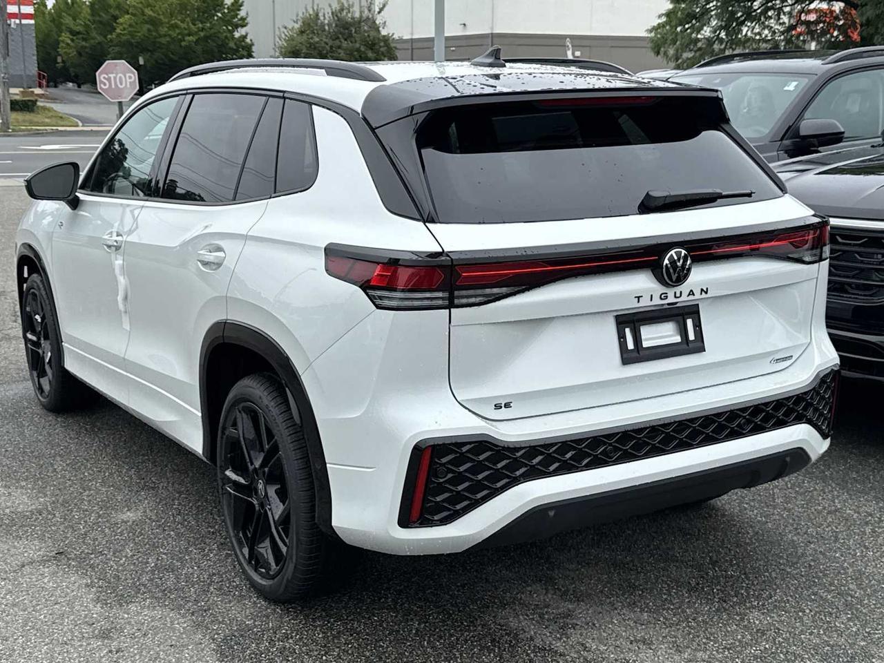2025 Volkswagen Tiguan SE R-Line Black Medford MA