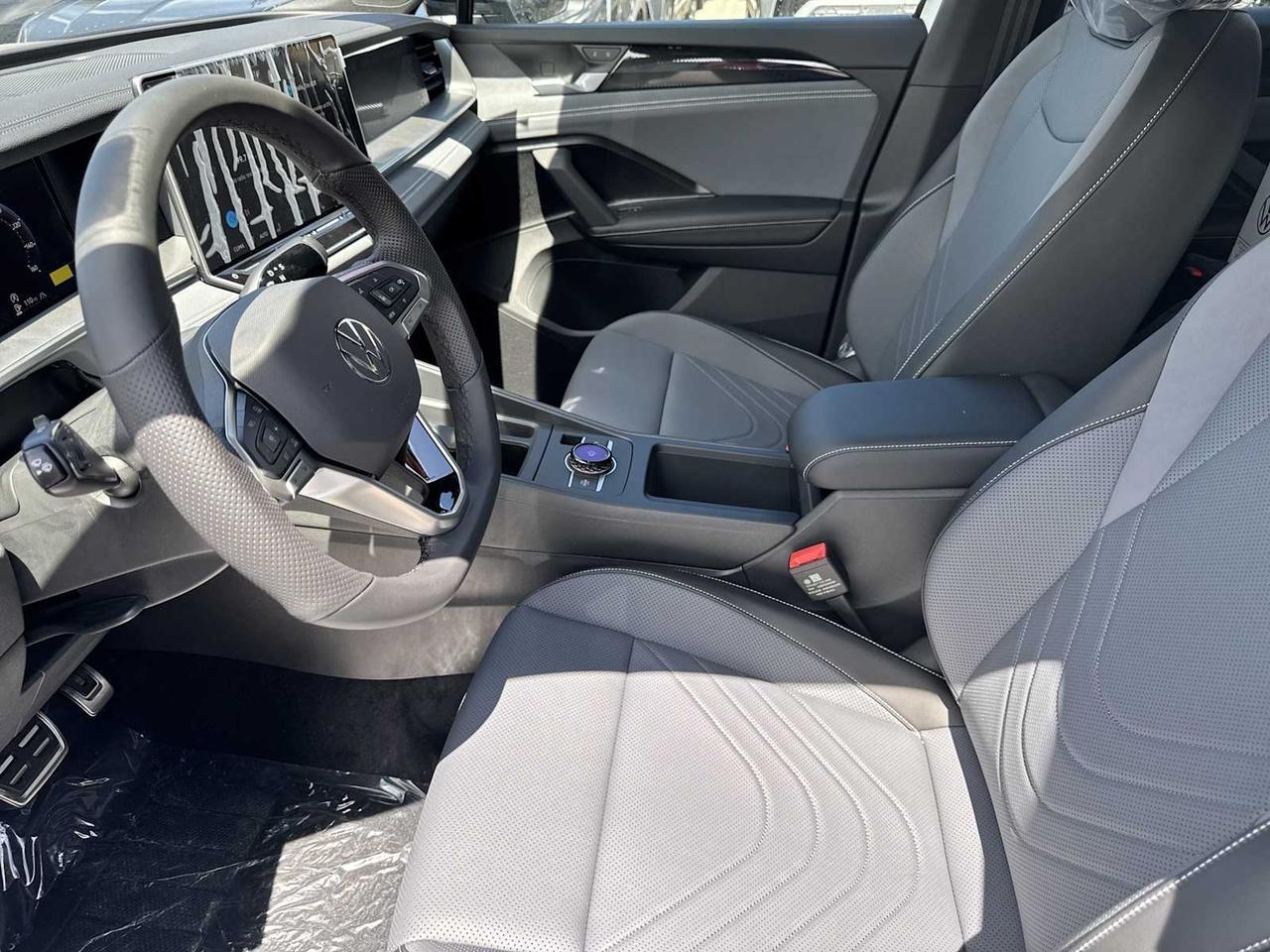 2025 Volkswagen Tiguan SE R-Line Black Medford MA