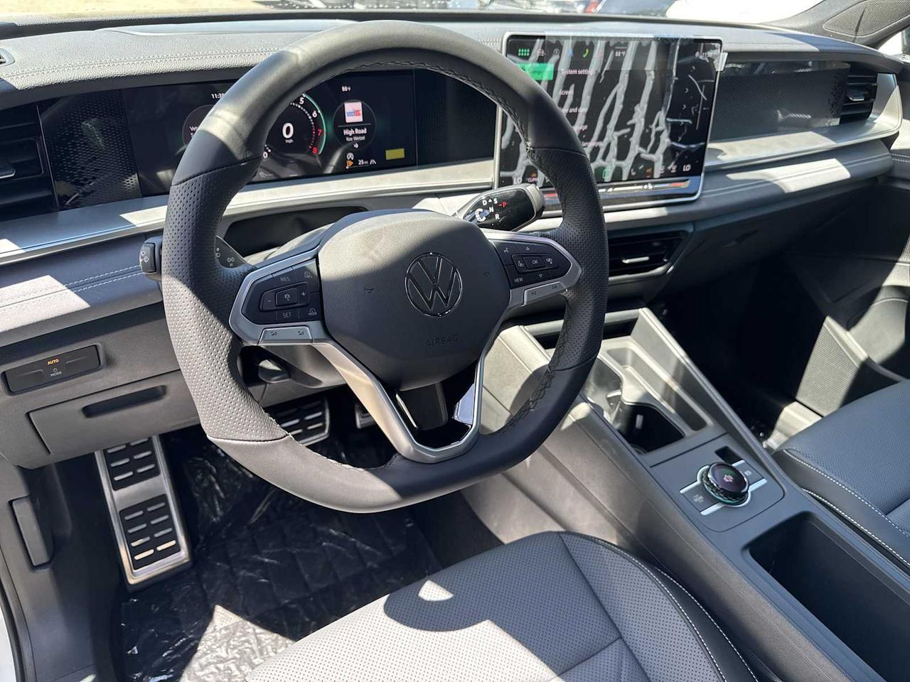 2025 Volkswagen Tiguan SE R-Line Black Medford MA