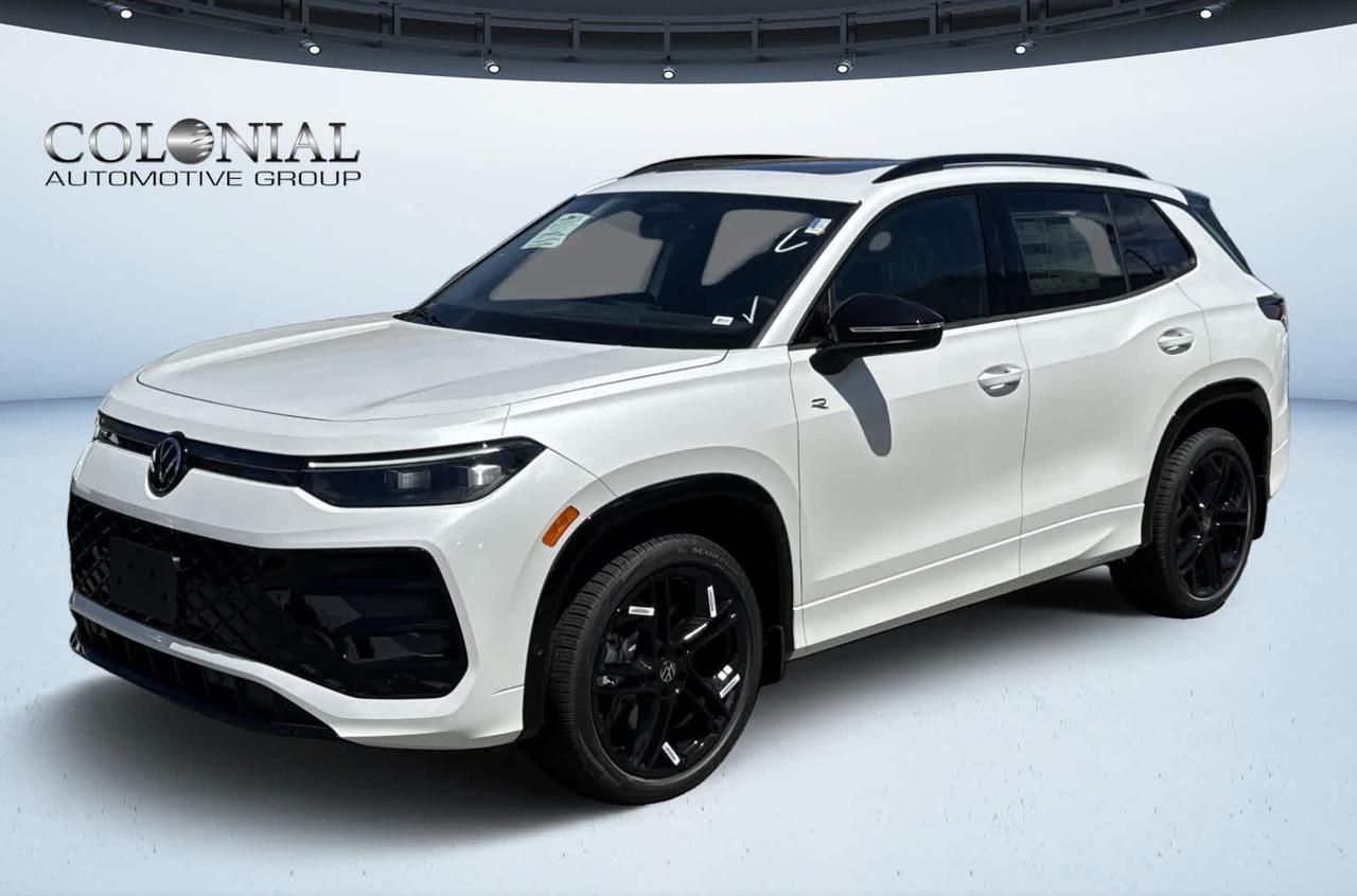 2025 Volkswagen Tiguan SE R-Line Black Medford MA