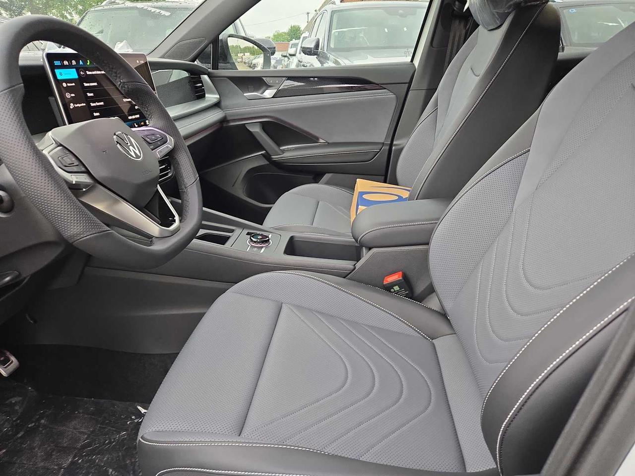 2025 Volkswagen Tiguan SE R-Line Black Medford MA
