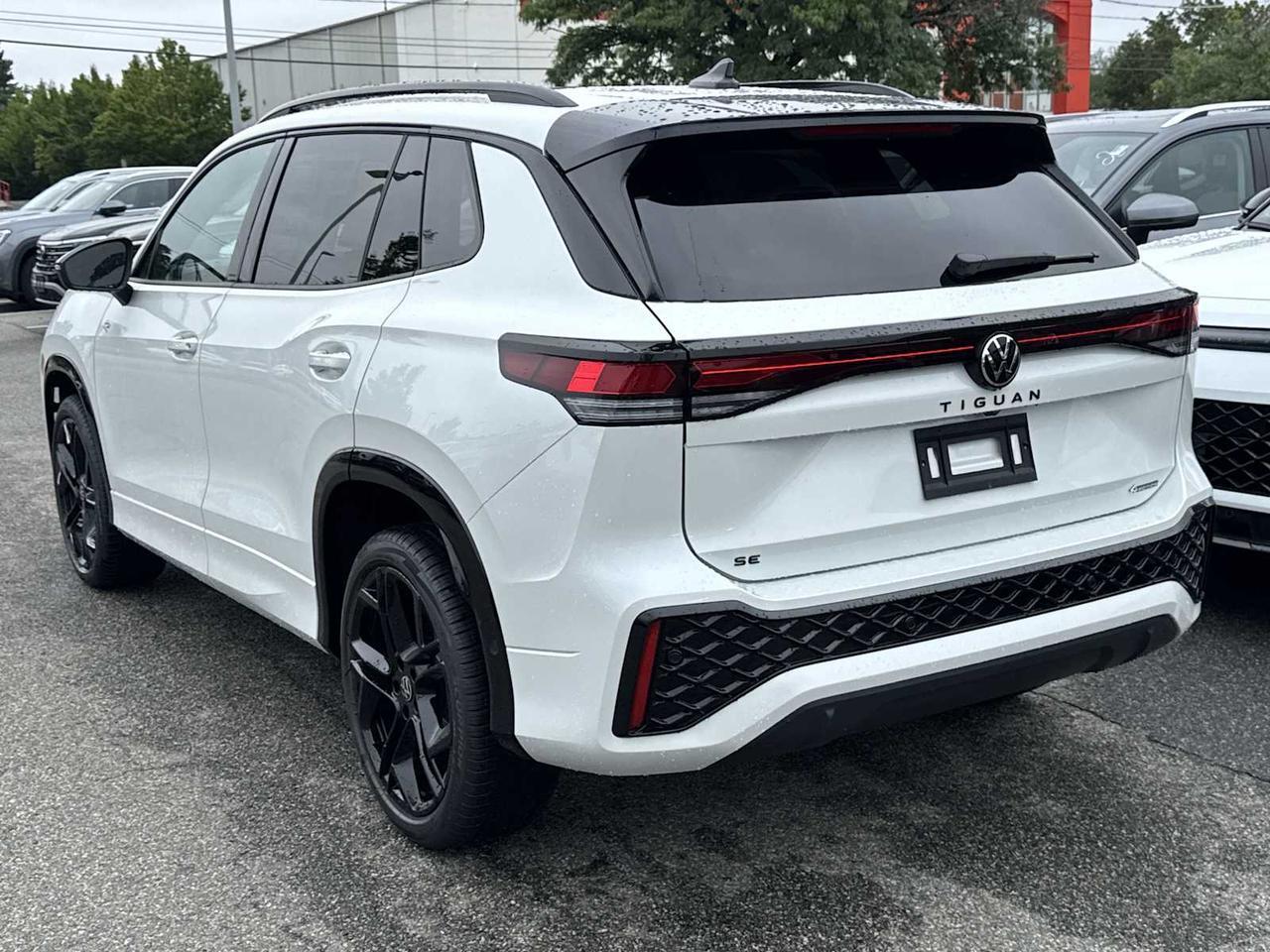 2025 Volkswagen Tiguan SE R-Line Black Medford MA