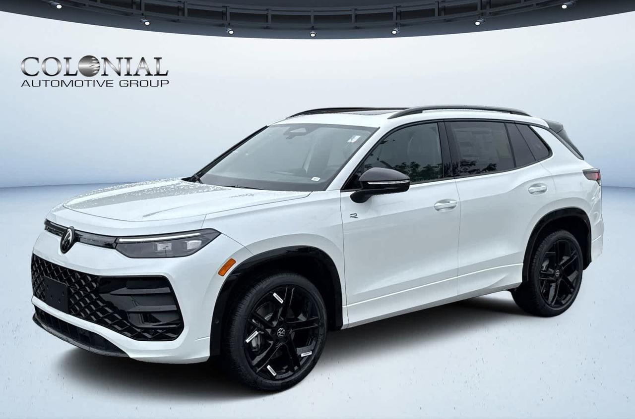 2025 Volkswagen Tiguan SE R-Line Black Medford MA