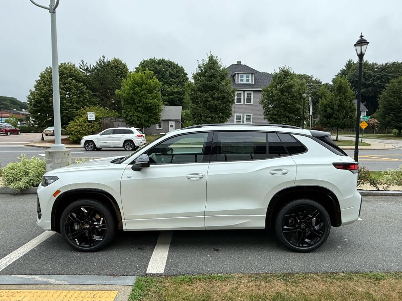 2025 Volkswagen Tiguan SE R-Line Black Wellesley MA