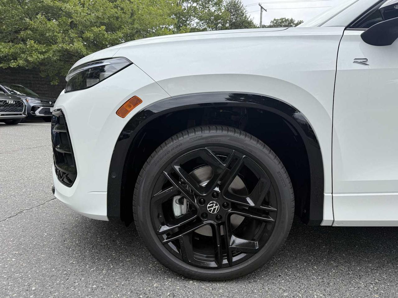 2025 Volkswagen Tiguan SE R-Line Black Westborough MA