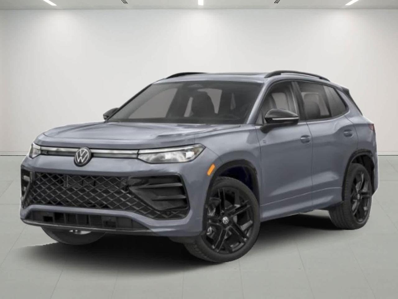 2025 Volkswagen Tiguan SE R-Line Black Westborough MA