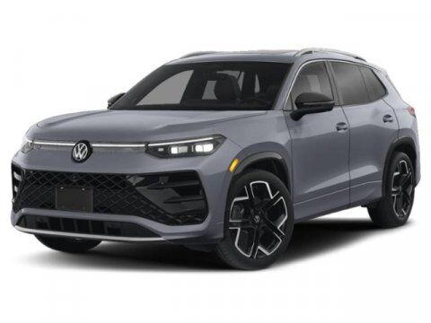 2025 Volkswagen Tiguan SE R-Line Black(ARRIVING END OF JULY/EARLY AUG) Oshkosh WI