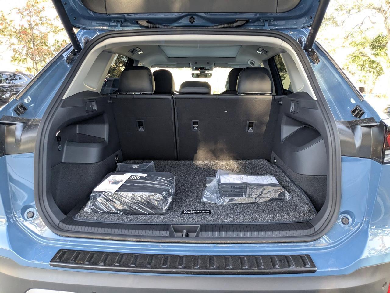 2025 Volkswagen Tiguan SE San Antonio TX