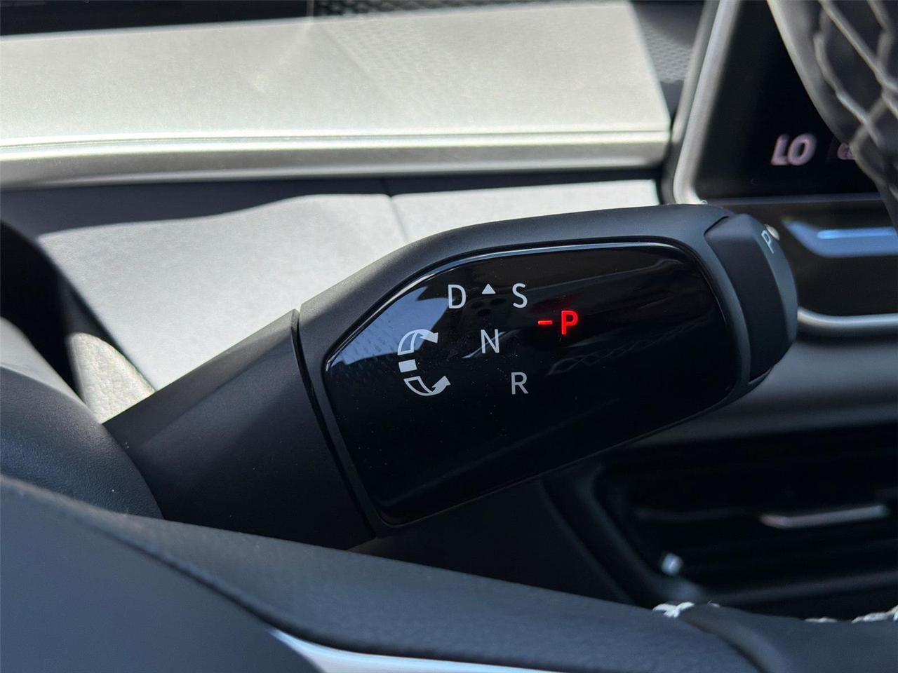 2025 Volkswagen Tiguan SE Hagerstown MD