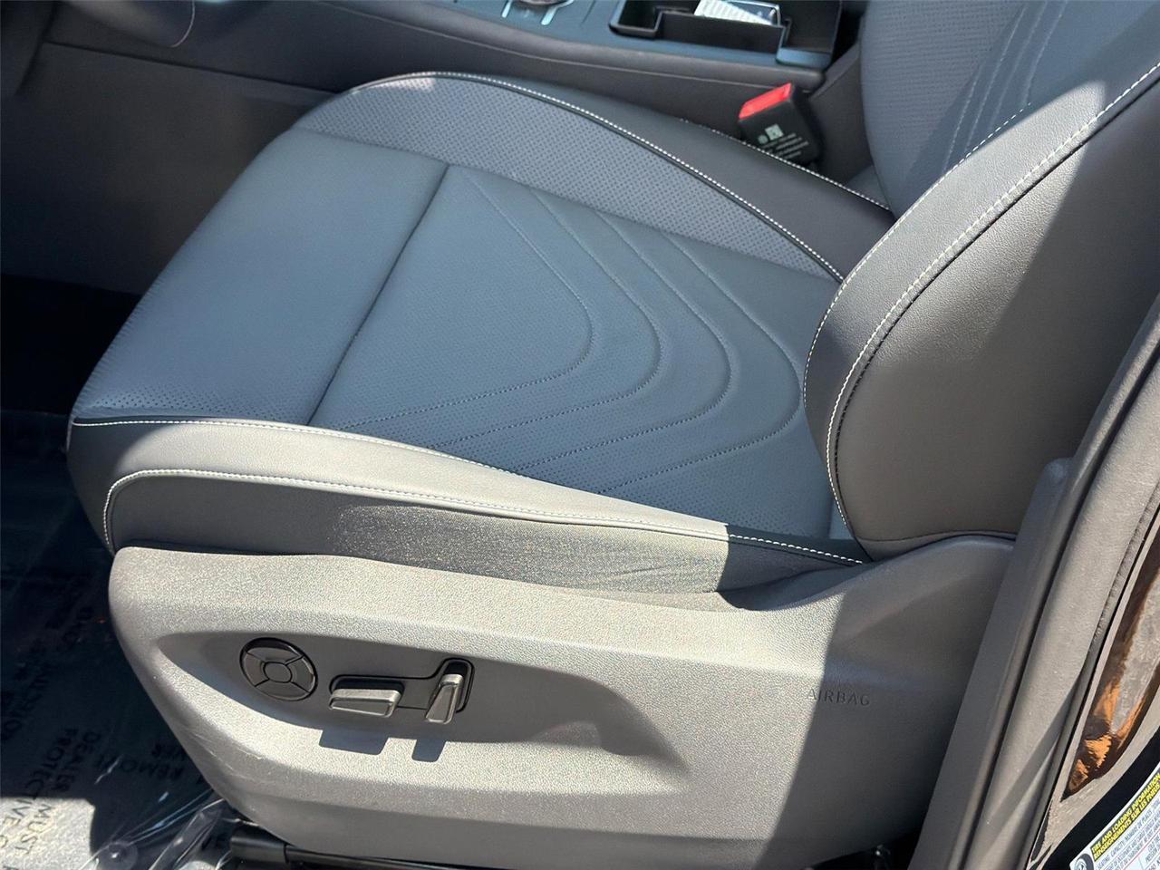 2025 Volkswagen Tiguan SE Hagerstown MD