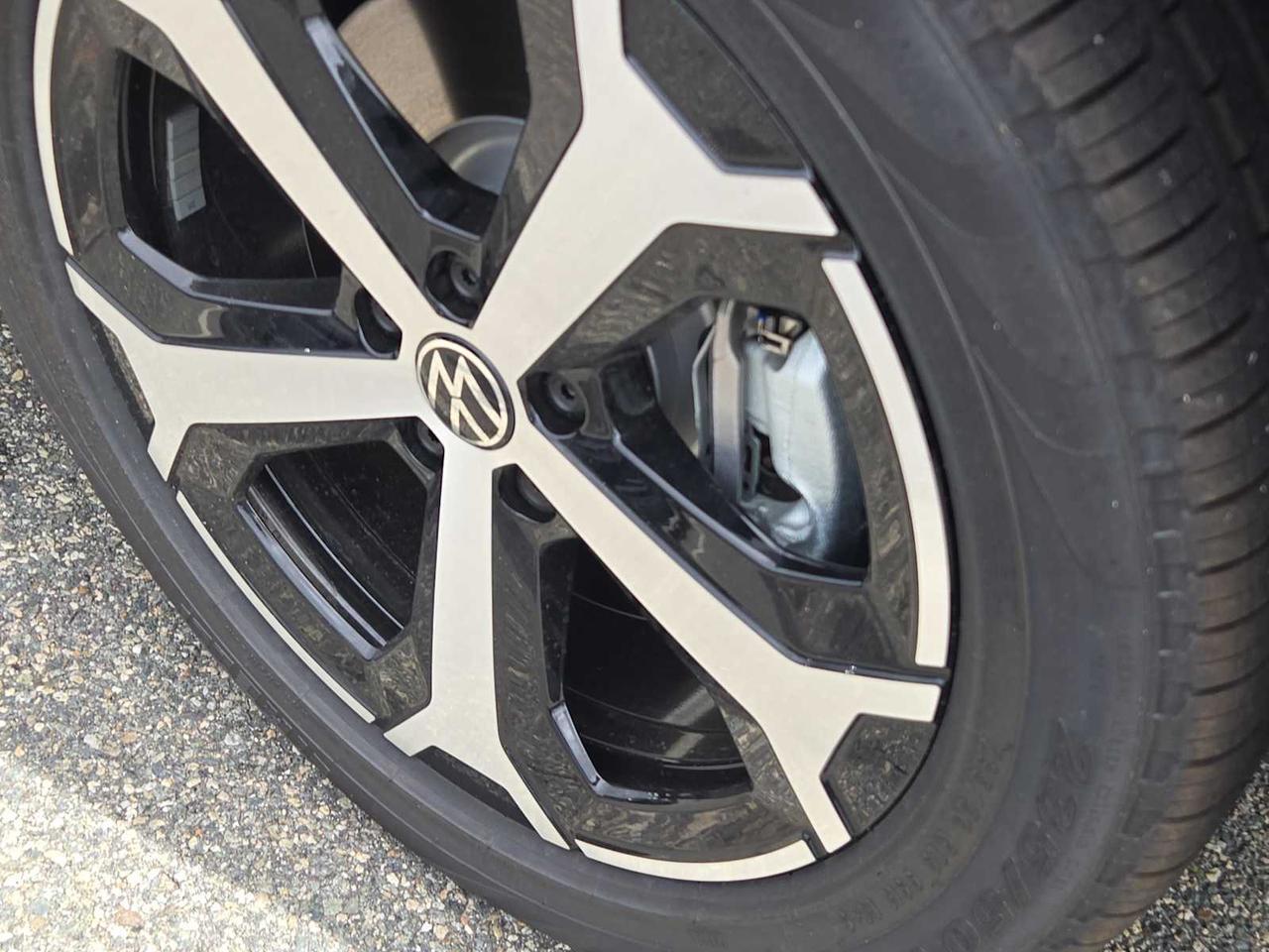 2025 Volkswagen Tiguan SE Medford MA