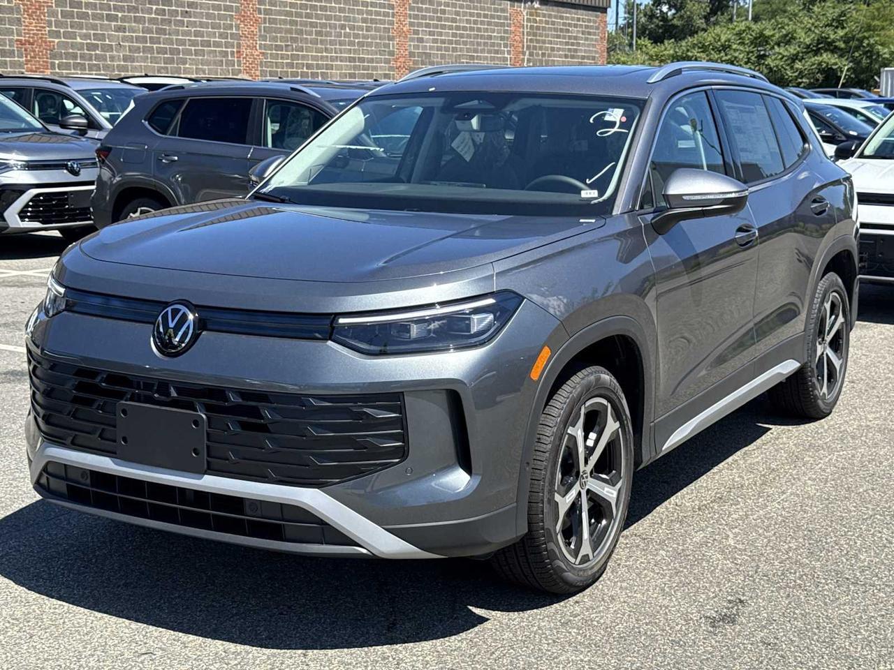 2025 Volkswagen Tiguan SE Medford MA