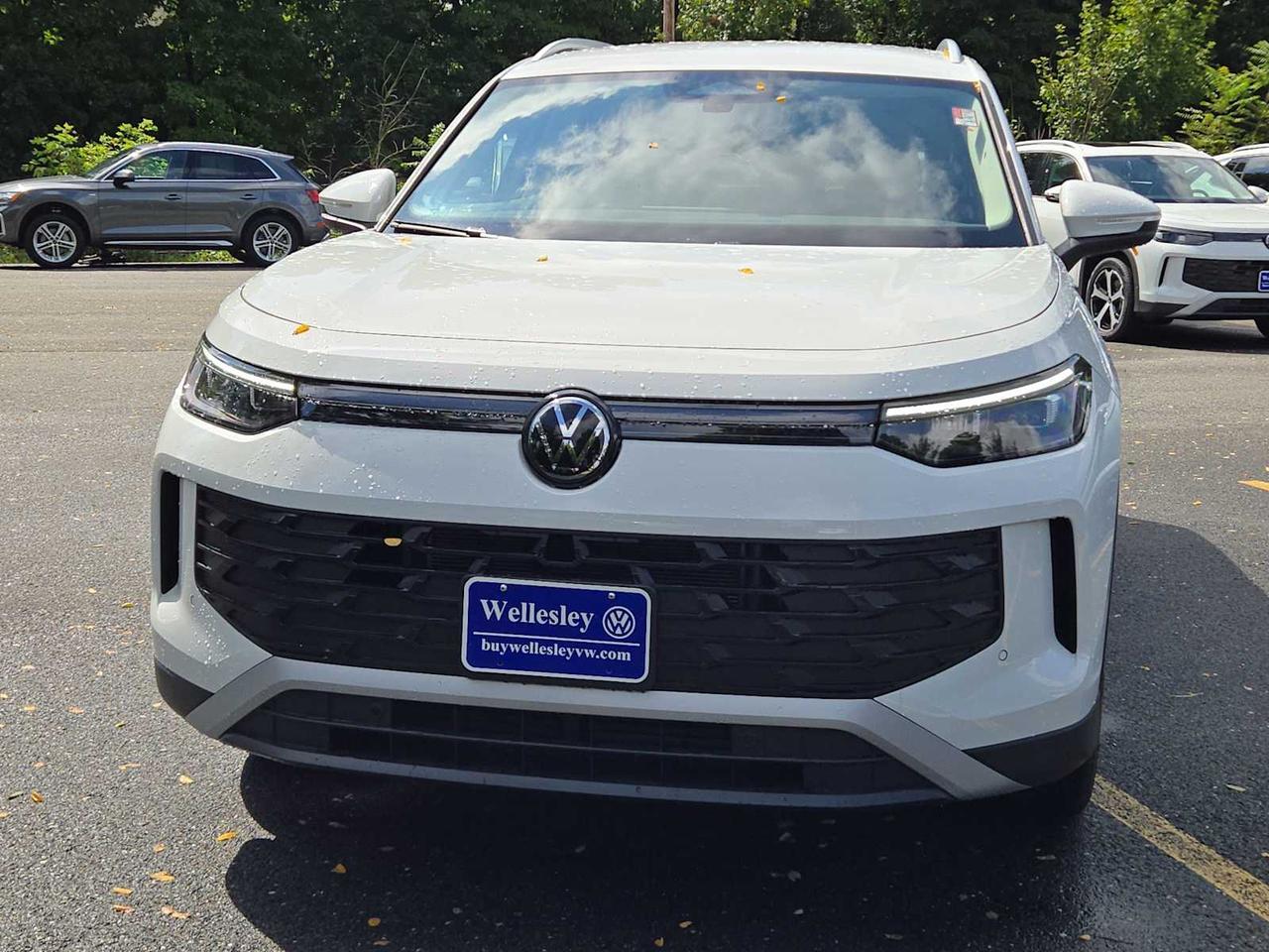 2025 Volkswagen Tiguan SE Wellesley MA