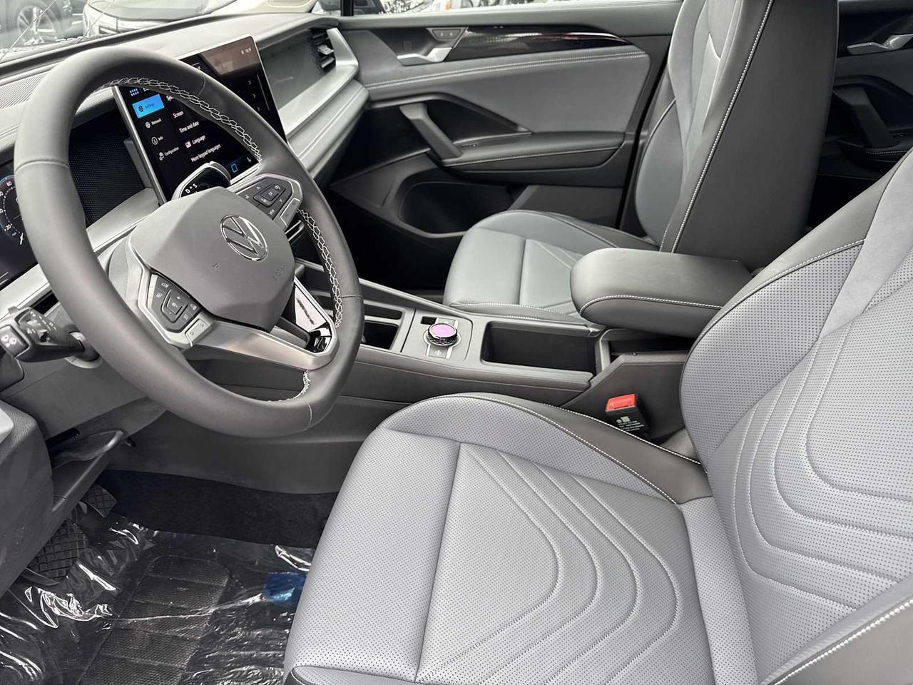 2025 Volkswagen Tiguan SE Wellesley MA