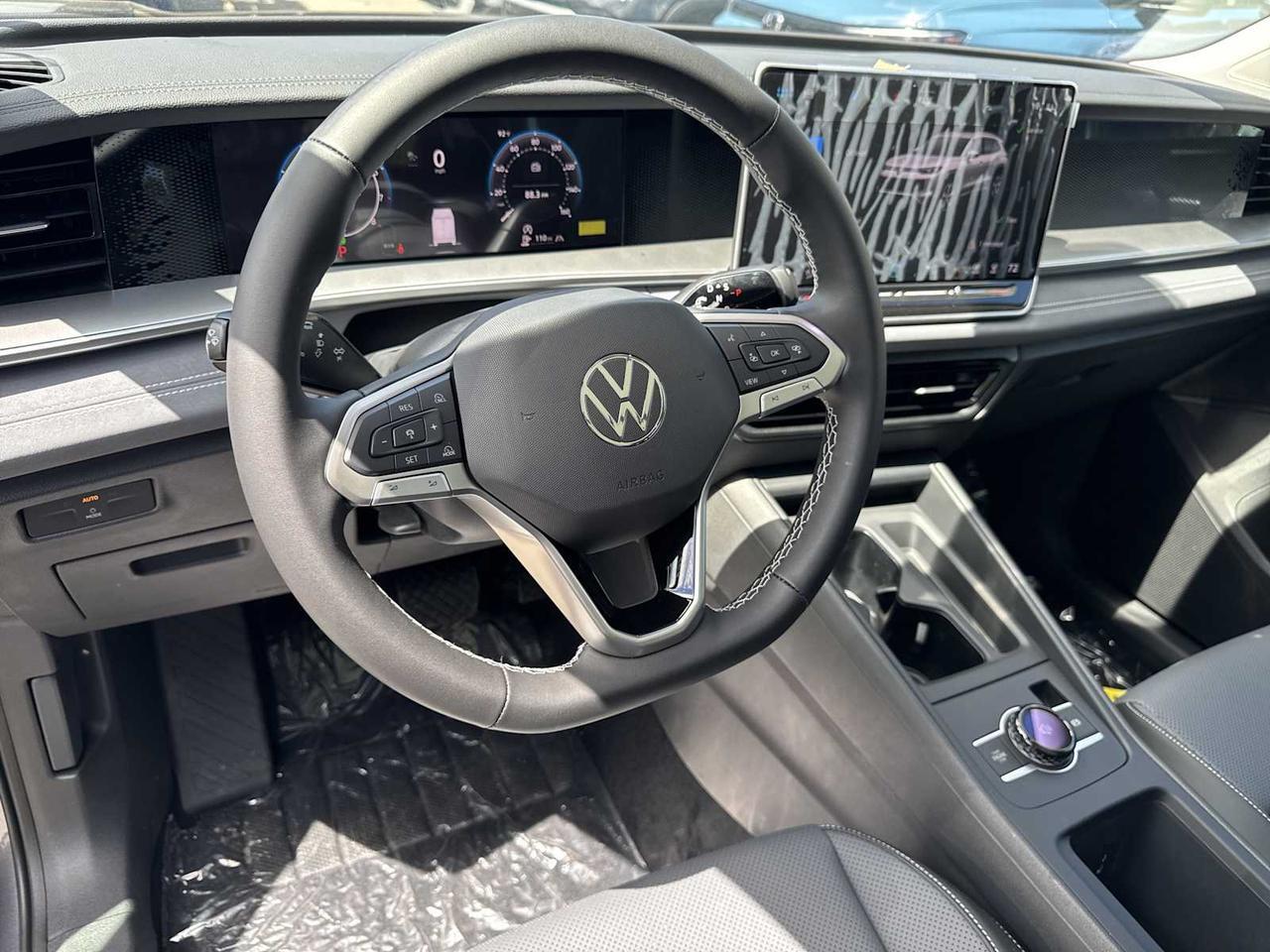 2025 Volkswagen Tiguan SE Wellesley MA