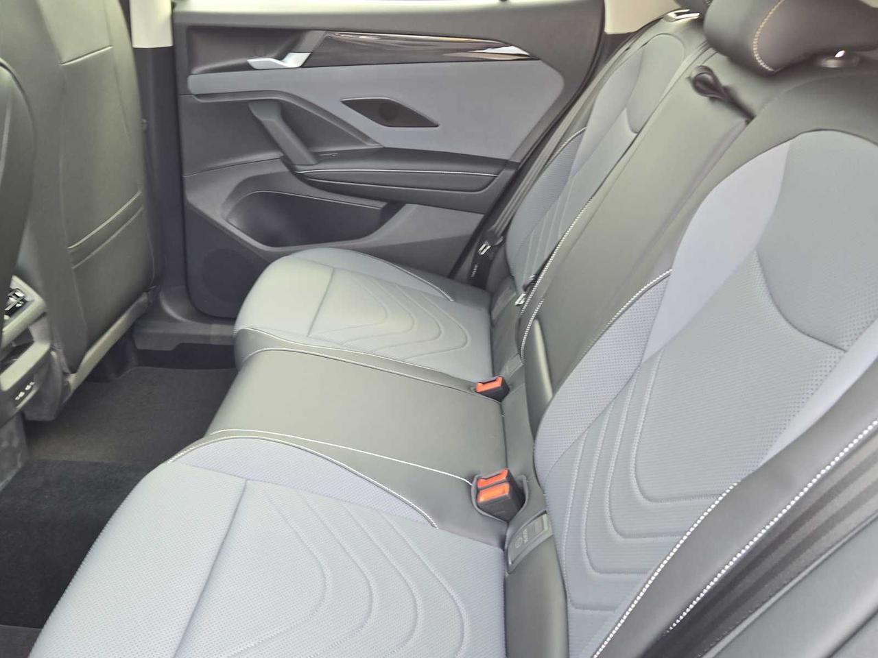 2025 Volkswagen Tiguan SE Wellesley MA