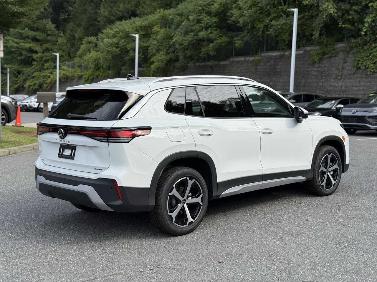 2025 Volkswagen Tiguan SE Westborough MA