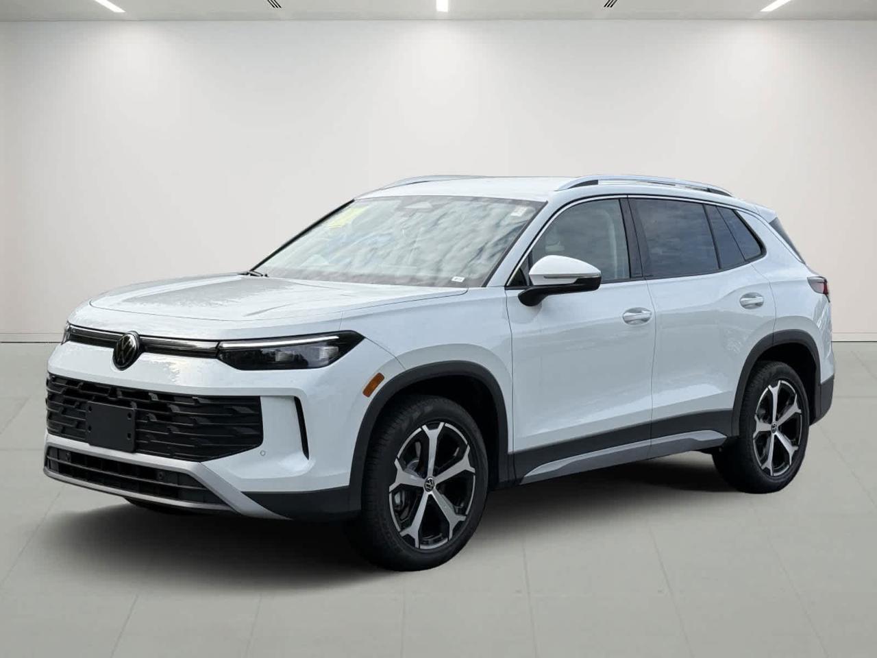 2025 Volkswagen Tiguan SE Westborough MA
