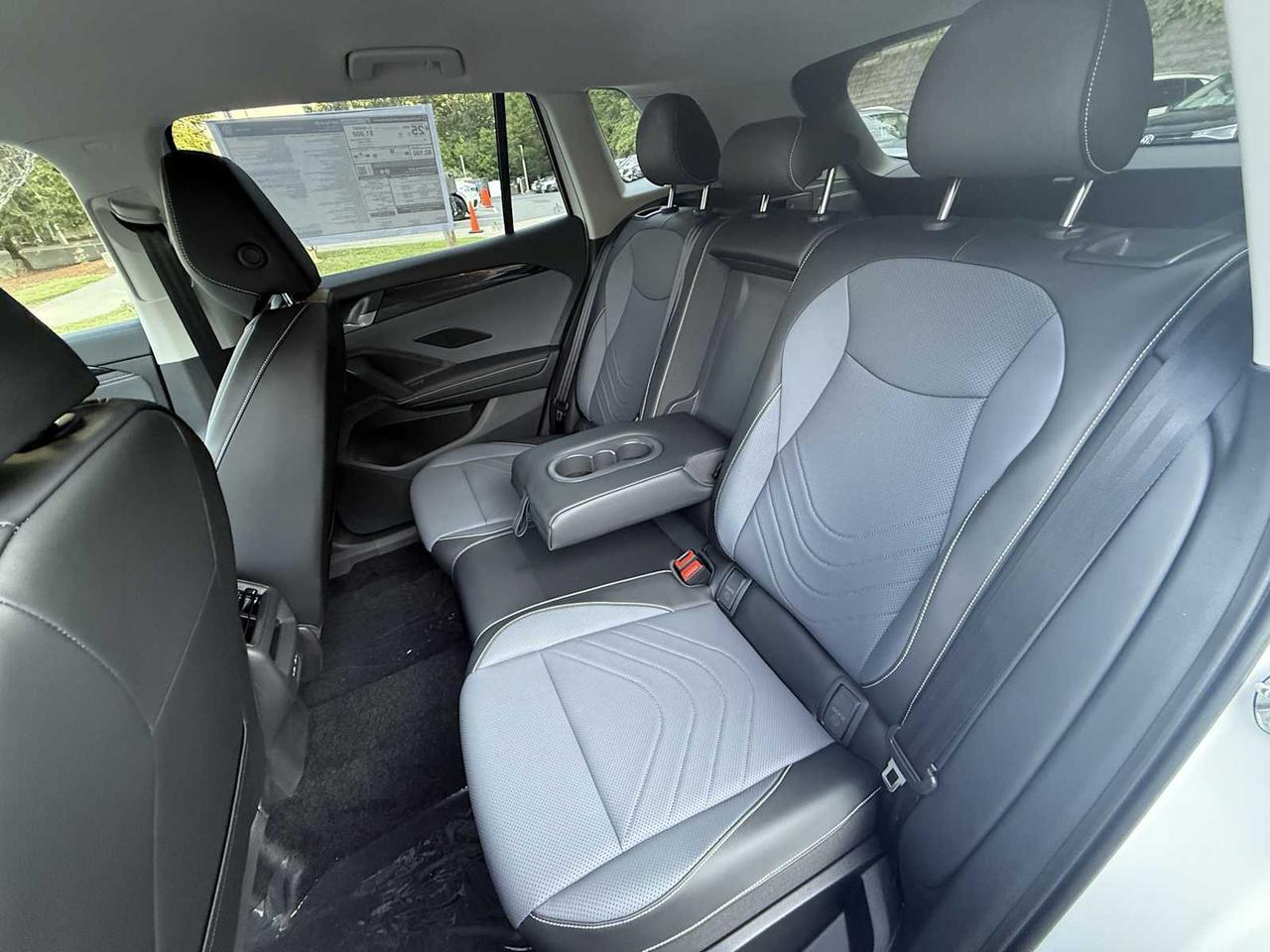 2025 Volkswagen Tiguan SE Westborough MA