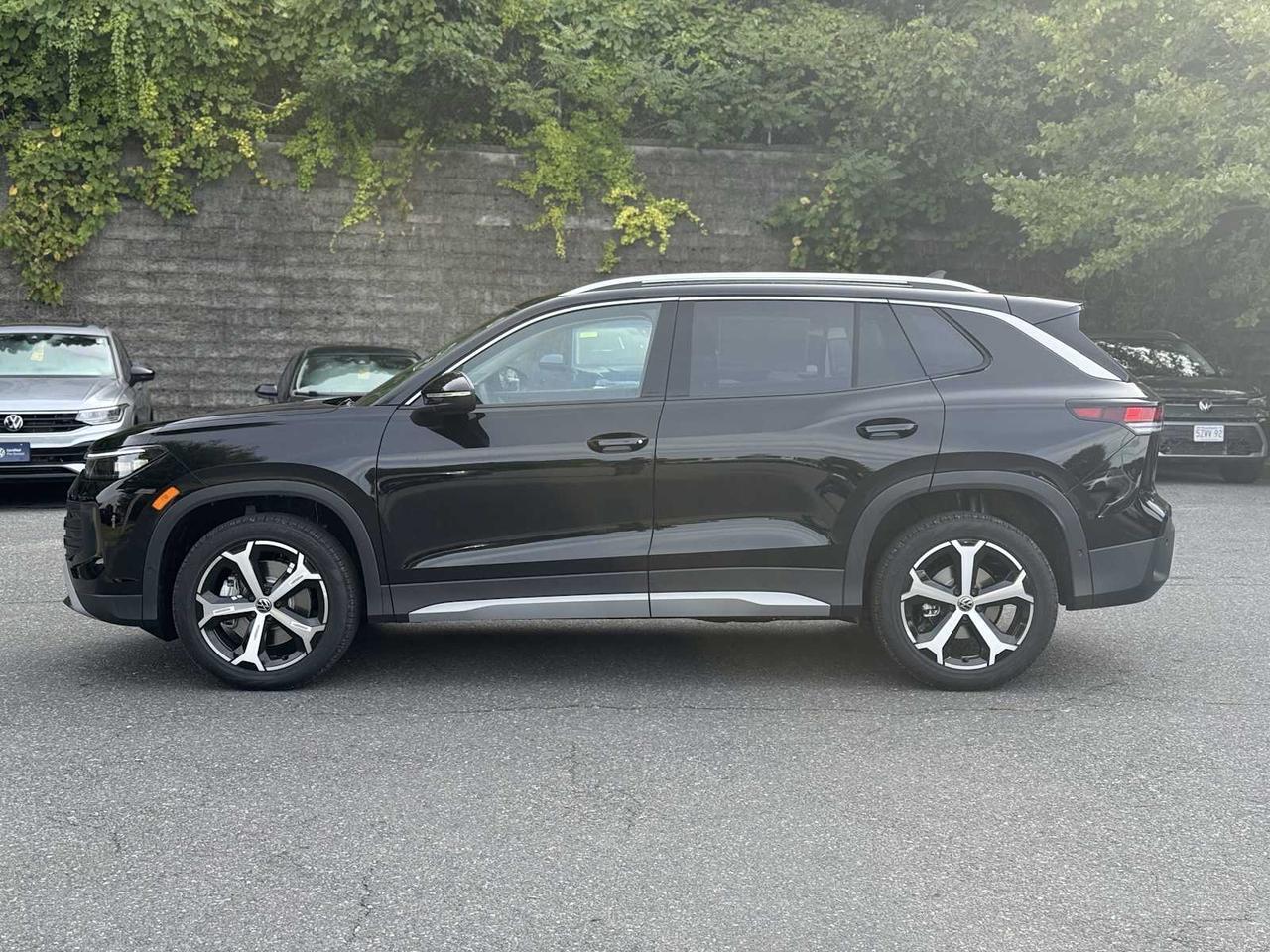 2025 Volkswagen Tiguan SE Westborough MA