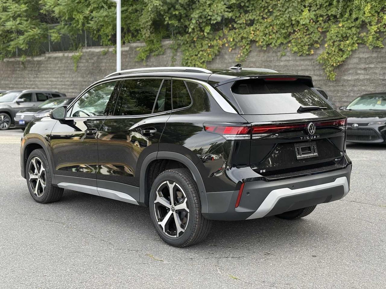 2025 Volkswagen Tiguan SE Westborough MA