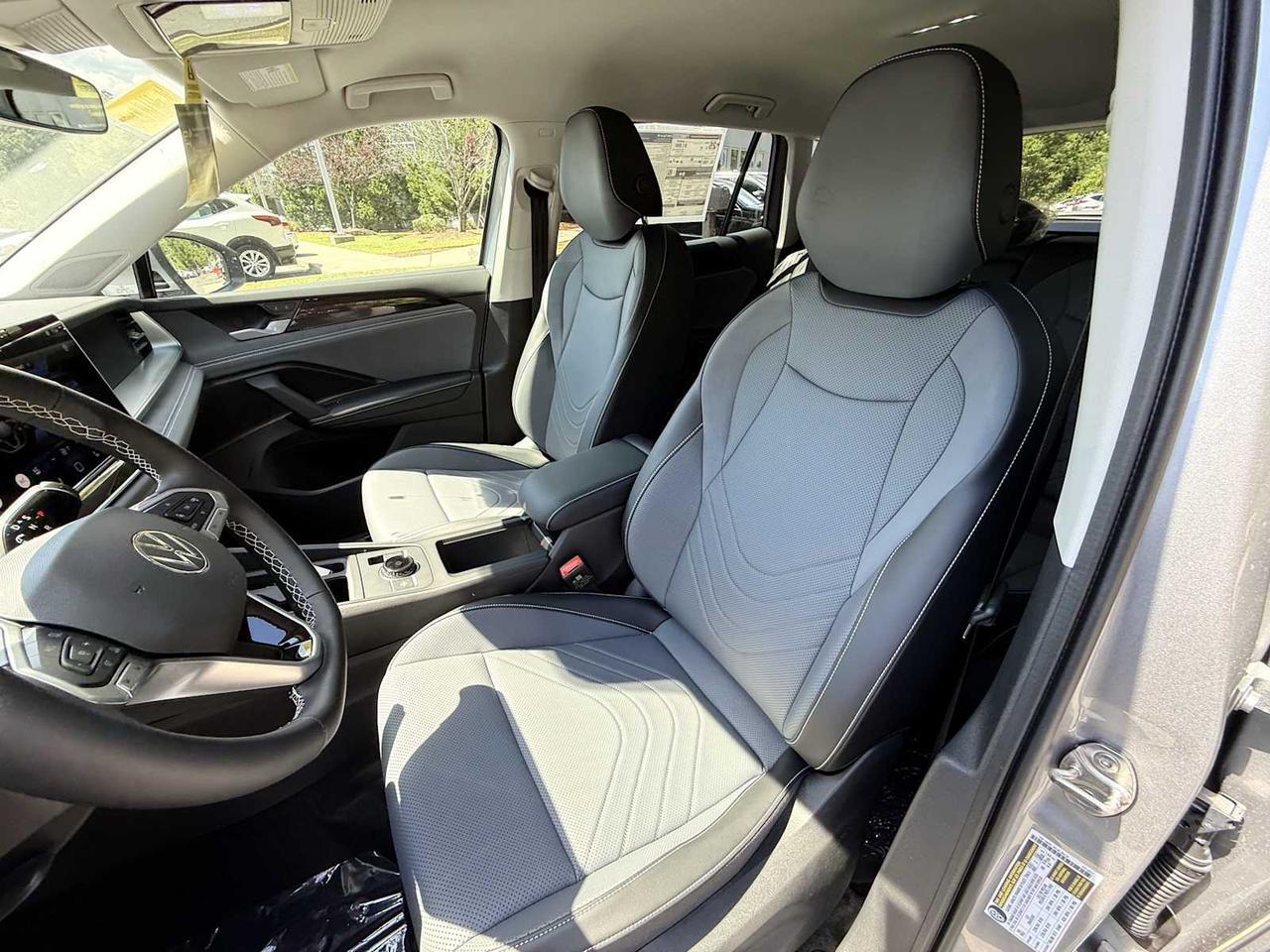 2025 Volkswagen Tiguan SE Westborough MA