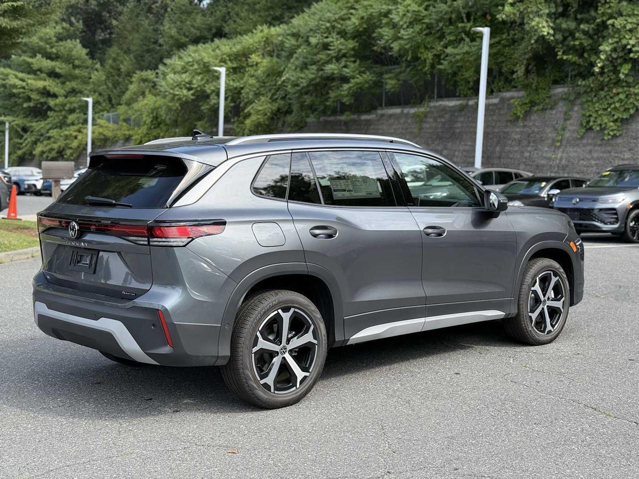 2025 Volkswagen Tiguan SE Westborough MA