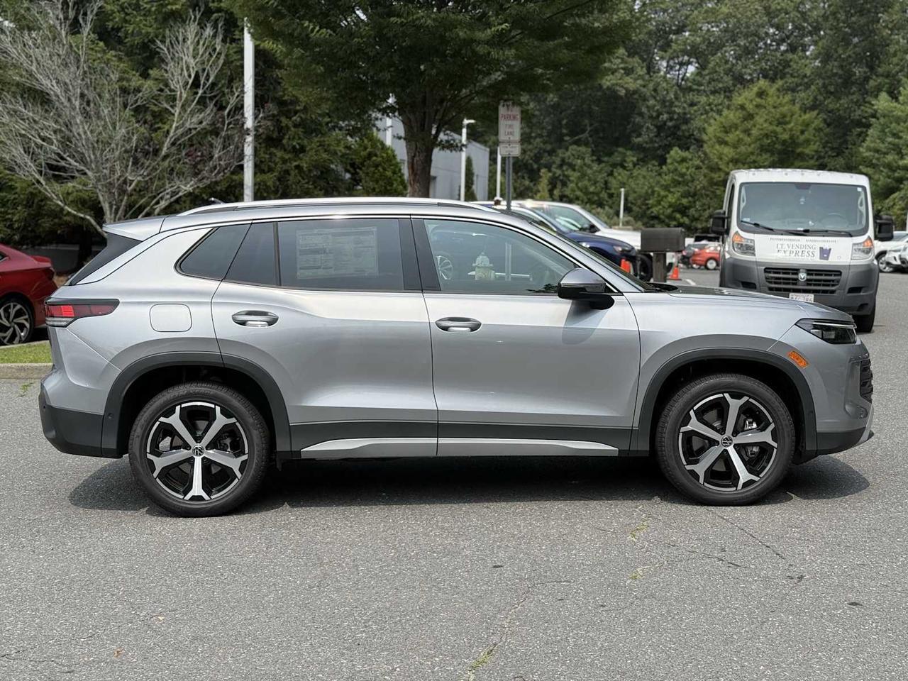 2025 Volkswagen Tiguan SE Westborough MA