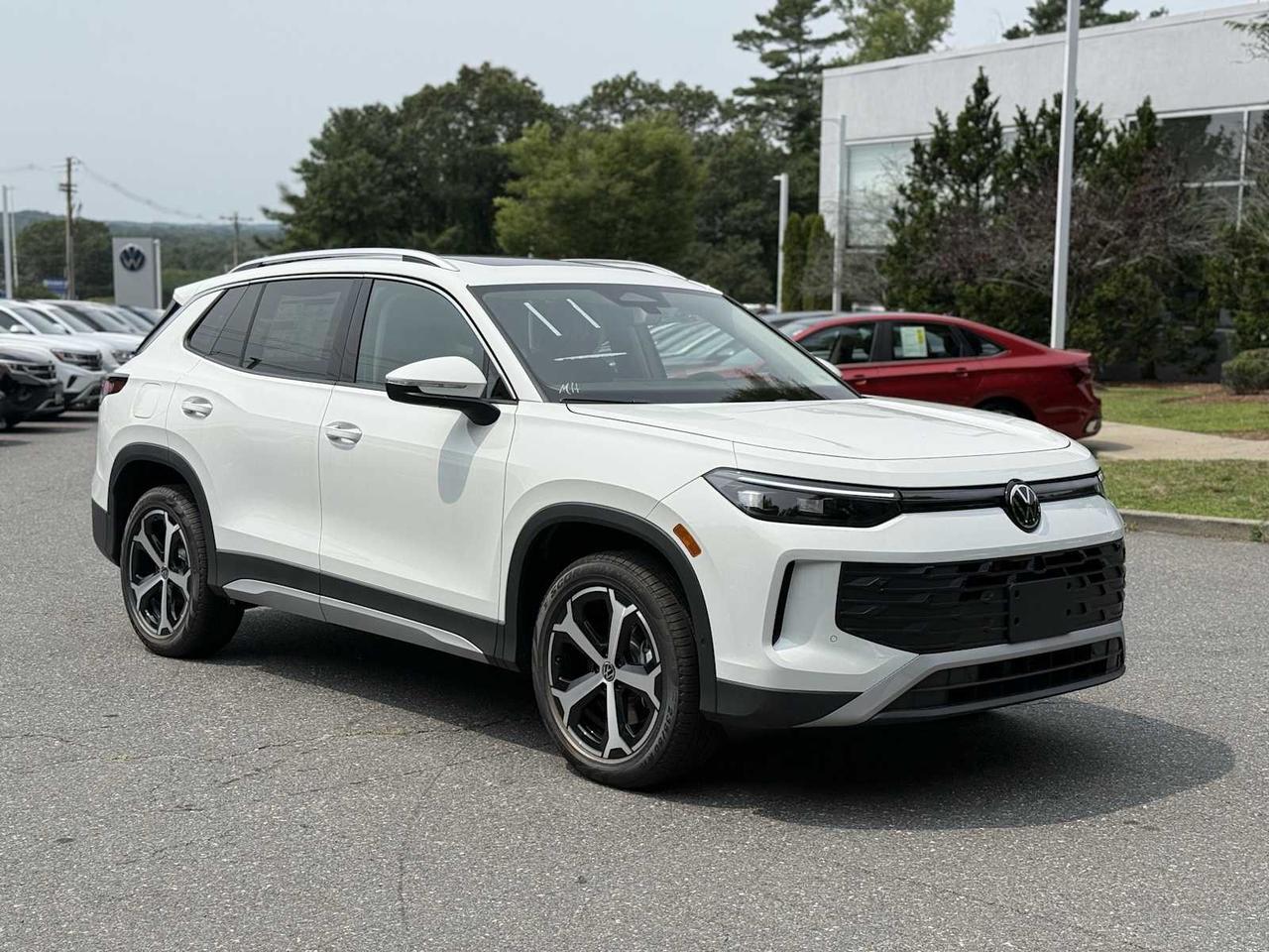 2025 Volkswagen Tiguan SE Westborough MA