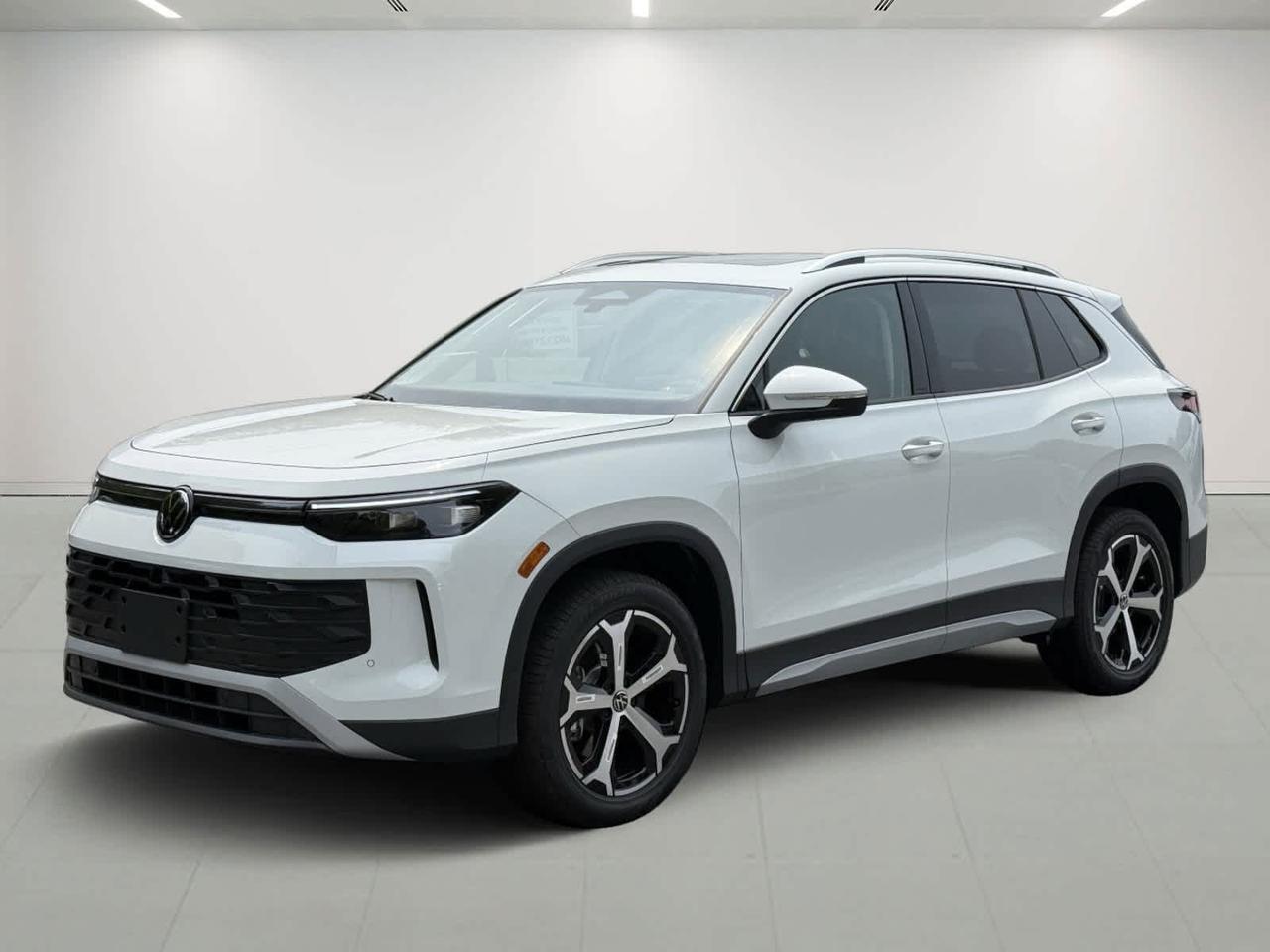2025 Volkswagen Tiguan SE Westborough MA