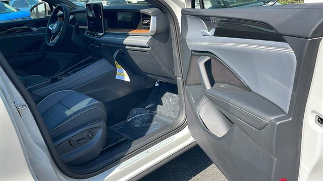 2025 Volkswagen Tiguan SEL R-Line 4Motion Corona CA