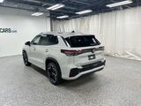 2025 Volkswagen Tiguan SEL R-Line Oshkosh WI