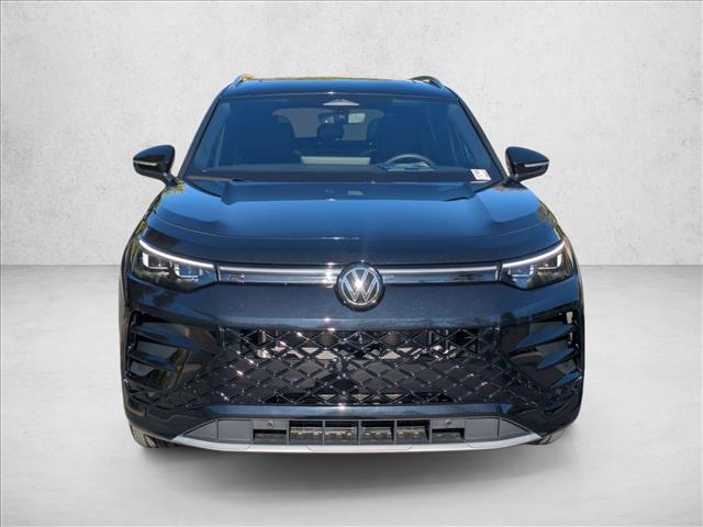 2025 Volkswagen Tiguan SEL R-Line