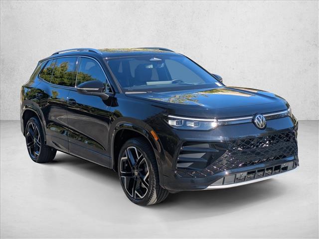2025 Volkswagen Tiguan SEL R-Line