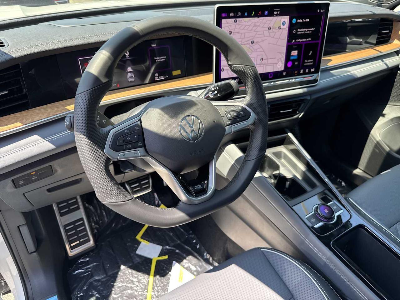 2025 Volkswagen Tiguan SEL R-Line Medford MA