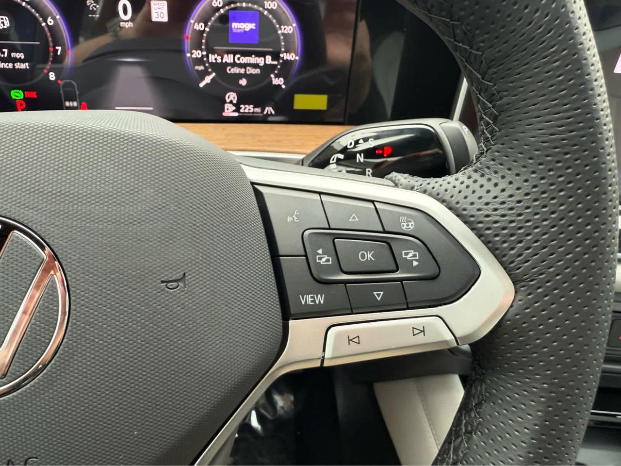 2025 Volkswagen Tiguan SEL R-Line Wellesley MA