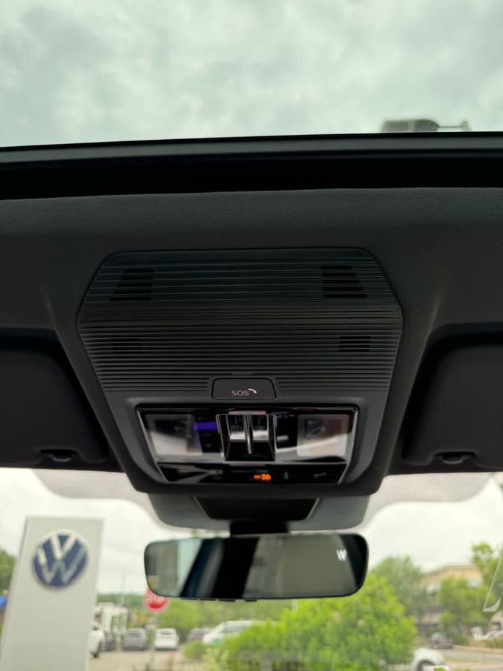 2025 Volkswagen Tiguan SEL R-Line Wellesley MA