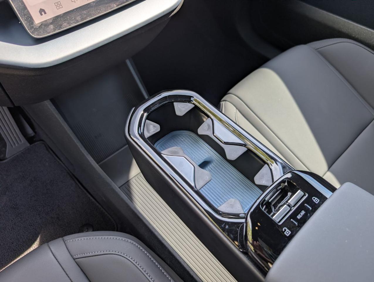 2025 Volvo EX30 Twin Motor Performance PLUS | 422hp, HK Premium Audio, Adaptive Cruise, Heated Seats & Wheel Portland OR