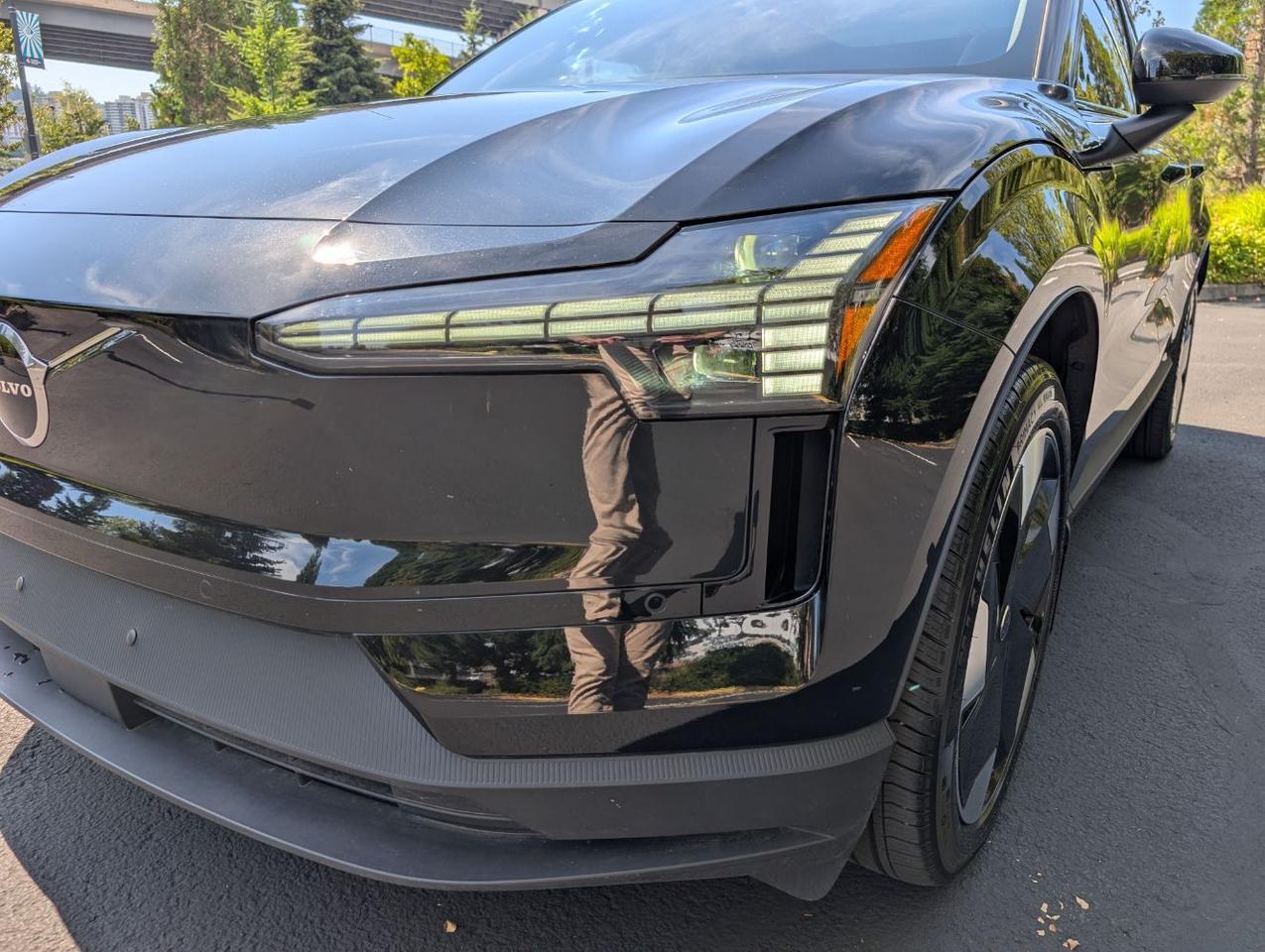 2025 Volvo EX30 Twin Motor Performance PLUS | 422hp, HK Premium Audio, Adaptive Cruise, Heated Seats & Wheel Portland OR