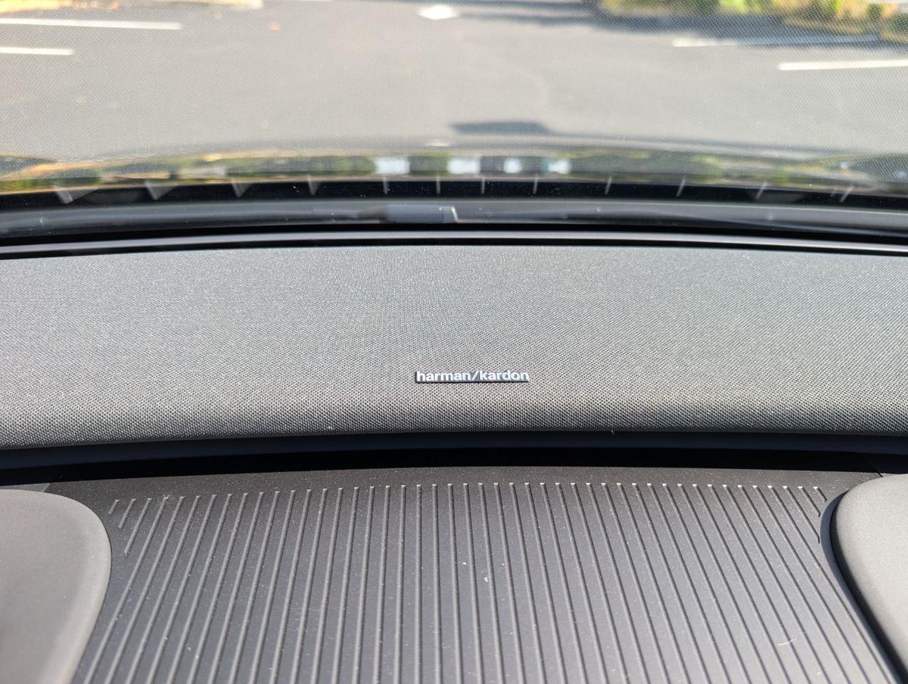 2025 Volvo EX30 Twin Motor Performance PLUS | 422hp, HK Premium Audio, Adaptive Cruise, Heated Seats & Wheel Portland OR